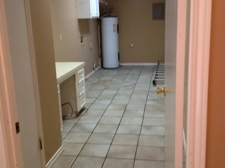 3923 Post Oak Rd — Photo 6