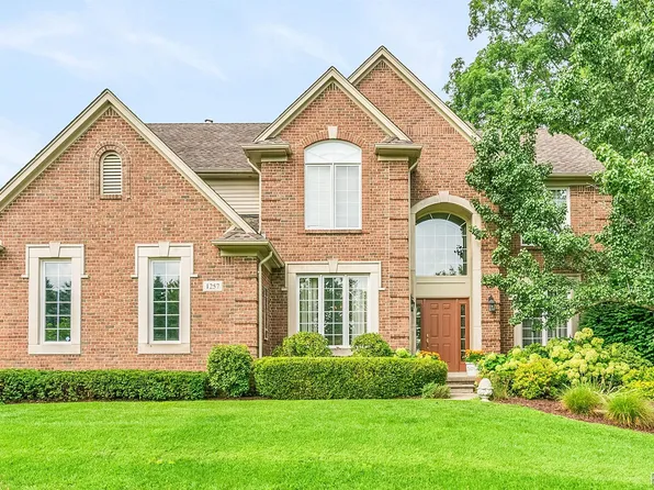 1257 Letica Dr, Rochester, MI 48307