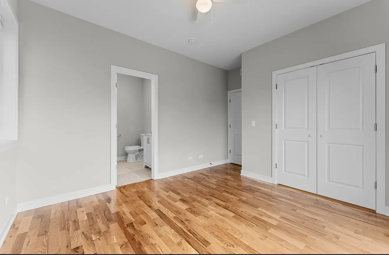 3 bed, 1127 sqft, $2,600 — Photo 4
