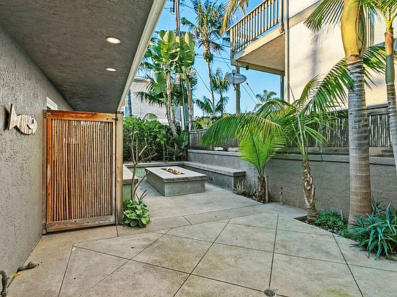 4th image of 256 Avenida Madrid #A
