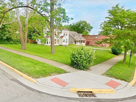 Yard View