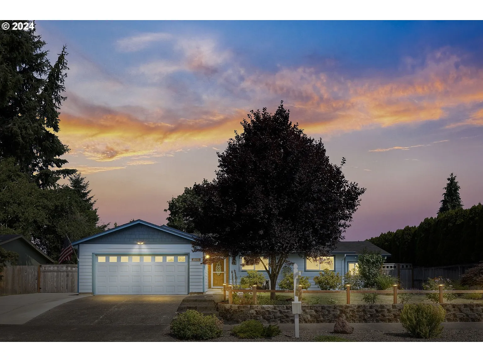1733 Avon Way photo 1