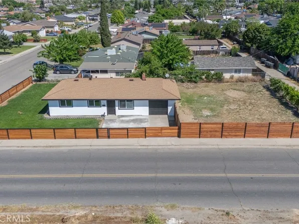 1209 Peach Ave, Livingston, CA 95334