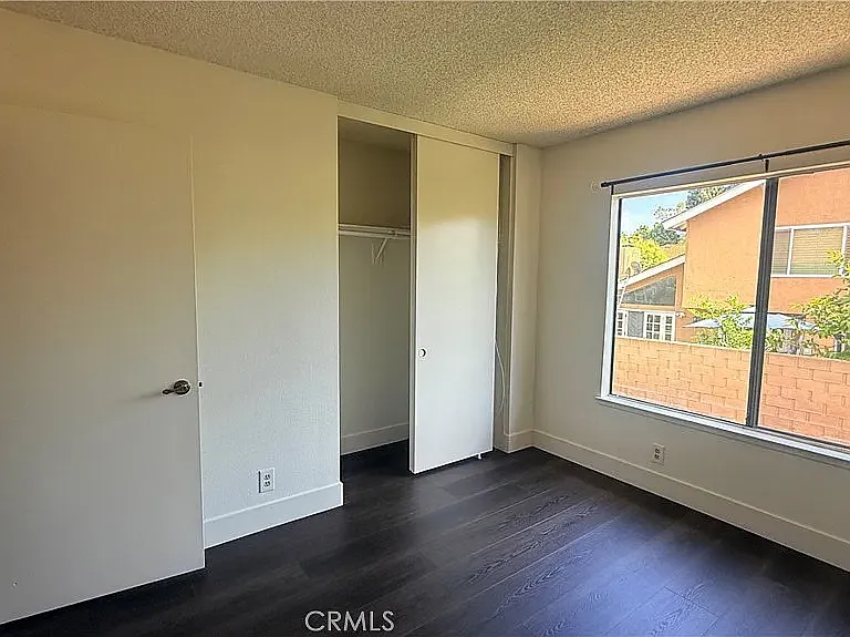 46 Christamon W — Photo 43