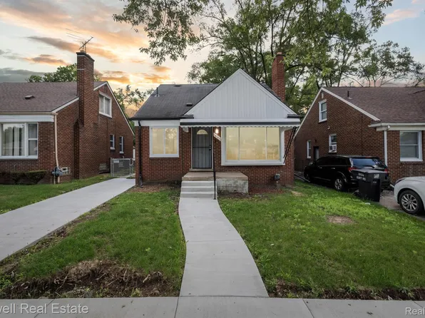 19142 Burt Rd, Detroit, MI 48219
