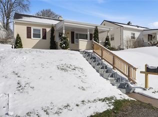 805 Colonial Ave, Monaca, PA 15061