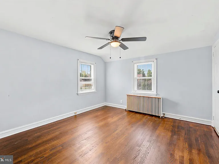 203 Commonwealth Ave — Photo 10
