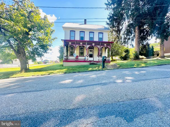 55 S Callowhill St, Elizabethville, PA 17023