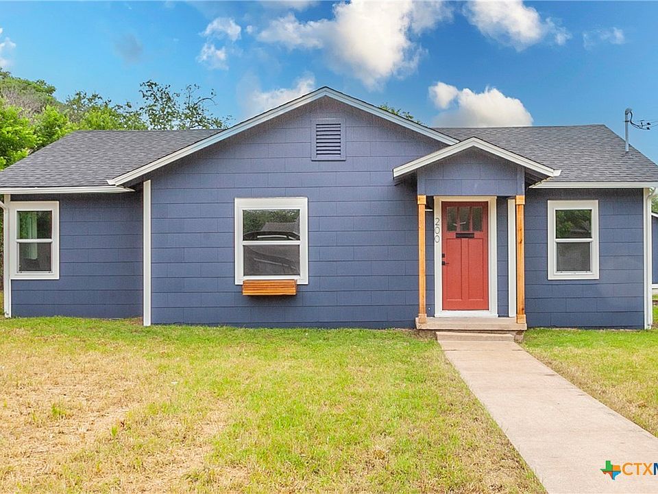 1st image of 200 W 14th Ave