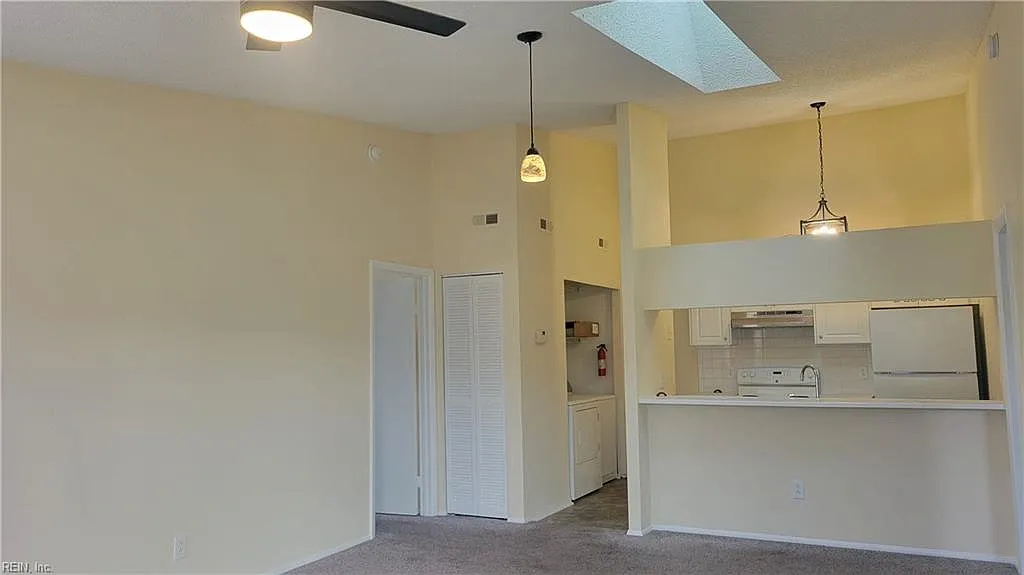 5619 Summit ARCH — Photo 4
