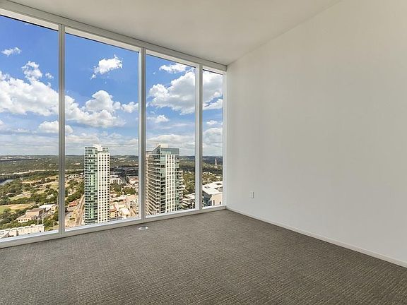 5th image of 301 West Ave APT 3508