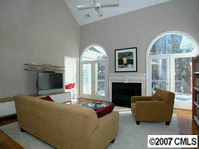 2nd image of 5315 Lancelot Dr