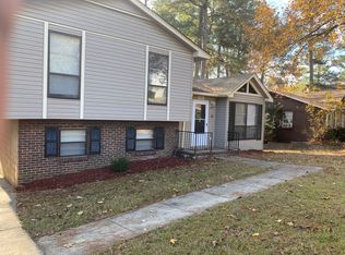 301 W Smithfield Dr, Dolomite, AL 35061