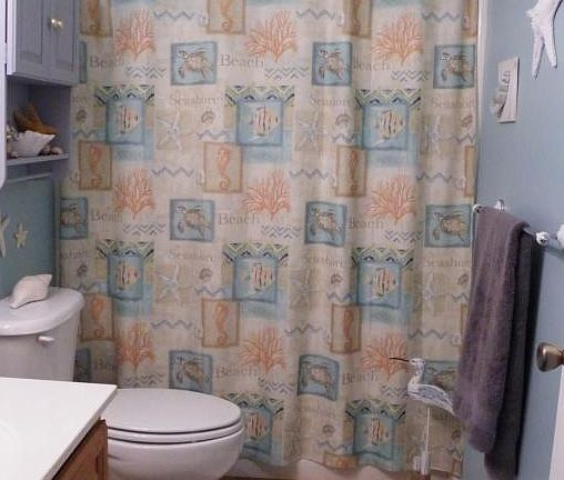 3rd image of 590 NE 131st Ln