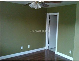 4th image of 2209 Saxton Hill Ave