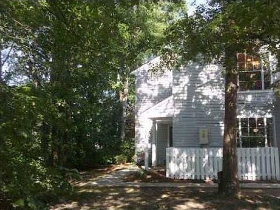 1st image of 720 Whistling Swan Dr