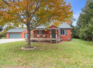 N1130 Wisconsin Rd, Genoa City, WI 53128