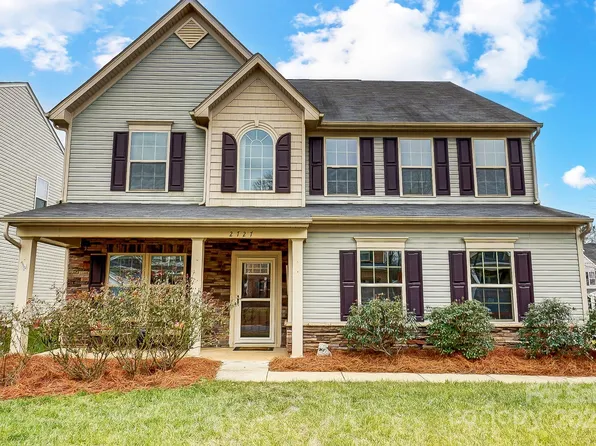 2727 Cypress Oak Ln, Gastonia, NC 28056