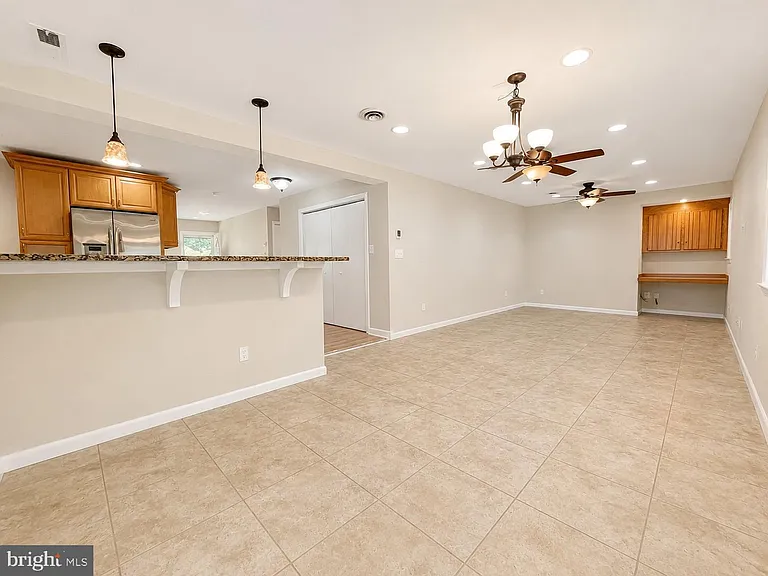 7411 Long Pine Dr — Photo 6