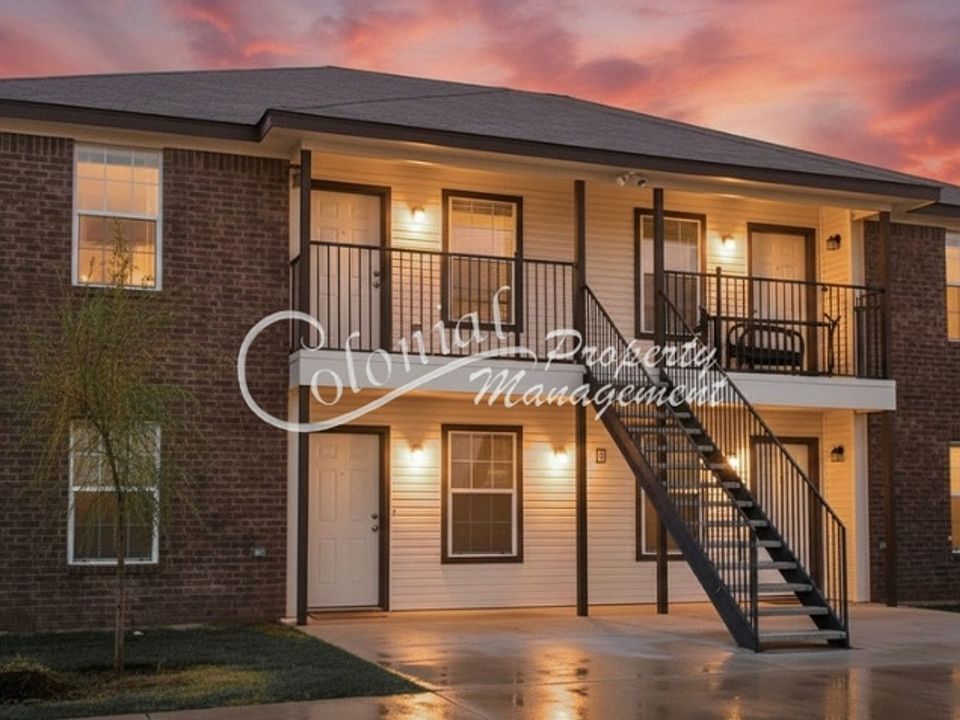 1st image of 4203 Primrose Dr #B