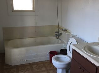 1037 Union St, Alton, IL 62002