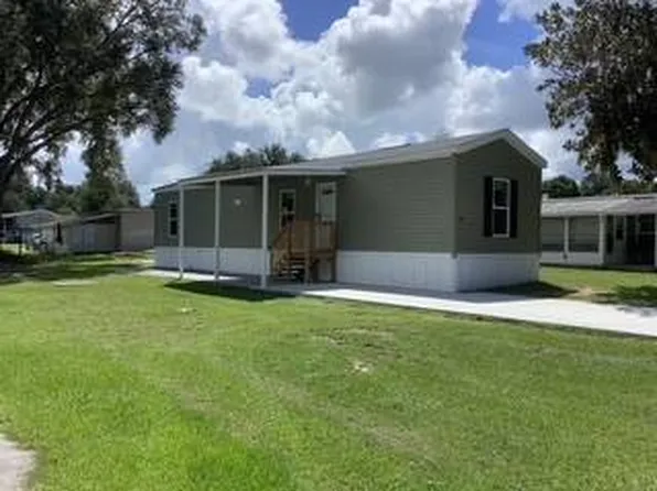 12701 SE Sunset Harbor Rd #18, Weirsdale, FL 32195