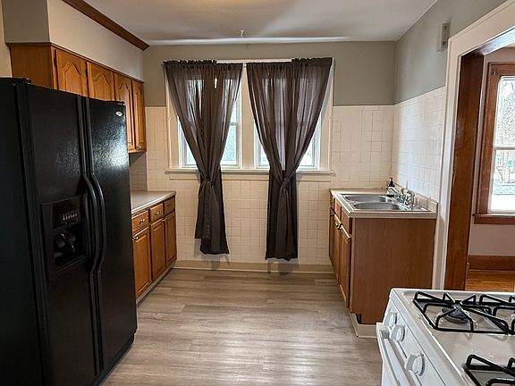 5th image of 167-69 Kenwood Ave #2