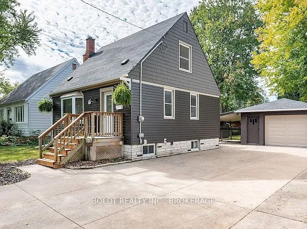 3047 Saint Patrick Ave — Photo 2