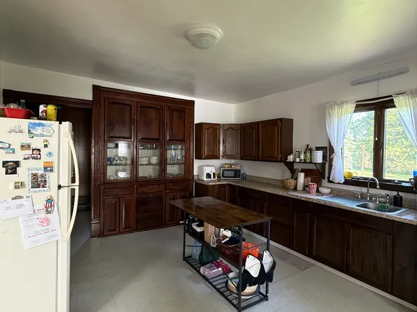 (undisclosed Address), Seneca Falls, NY 13148