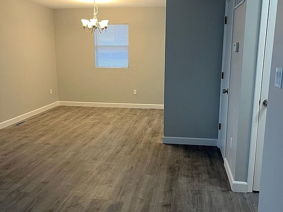 5th image of 308 S Elizabeth Ave #308