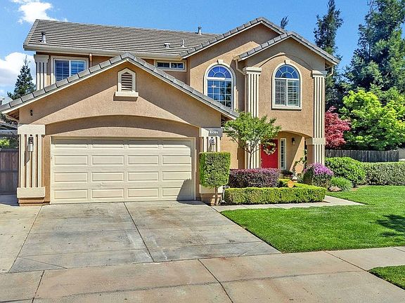 3rd image of 1572 Sophie Ln