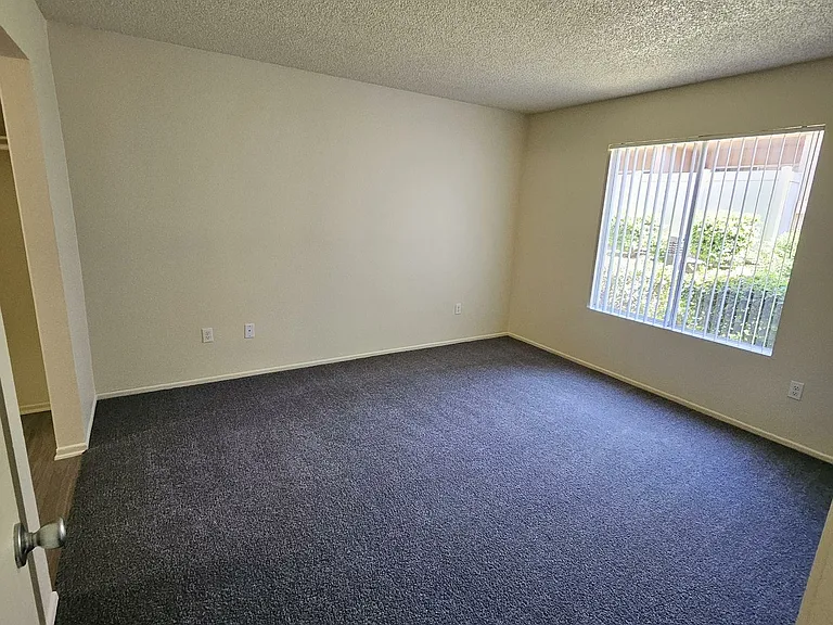 Summerwind Apartments — Photo 45