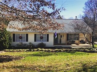 175 Windtree Rdg, Pickens, SC 29671