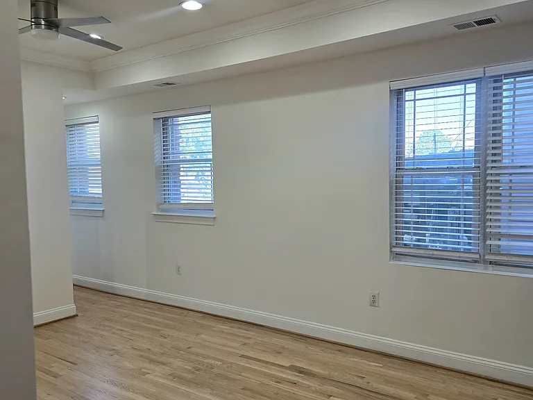 1372 Randolph St NW #102 — Photo 9