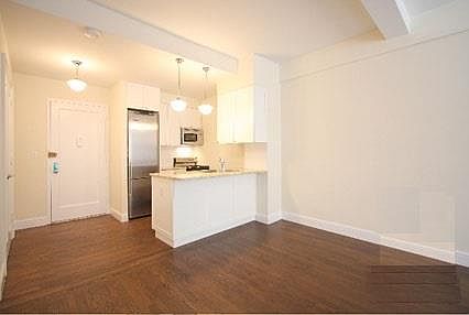 5th image of 34 W 72nd St #62