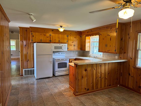 2nd image of 2746 W Ridgecrest Cir