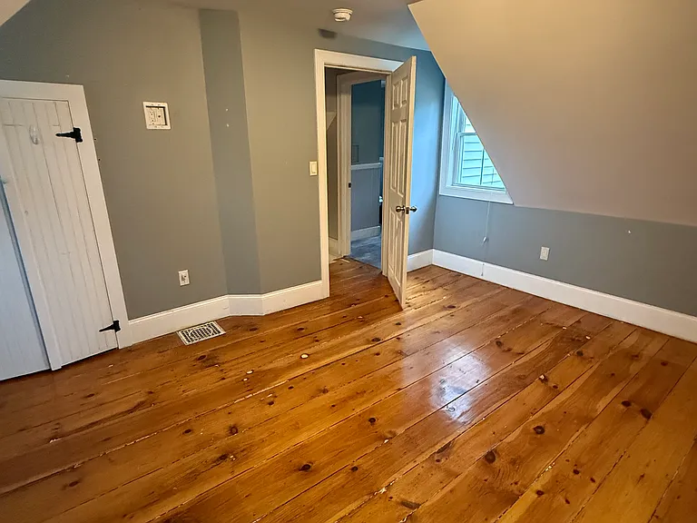 30 Oak St — Photo 21