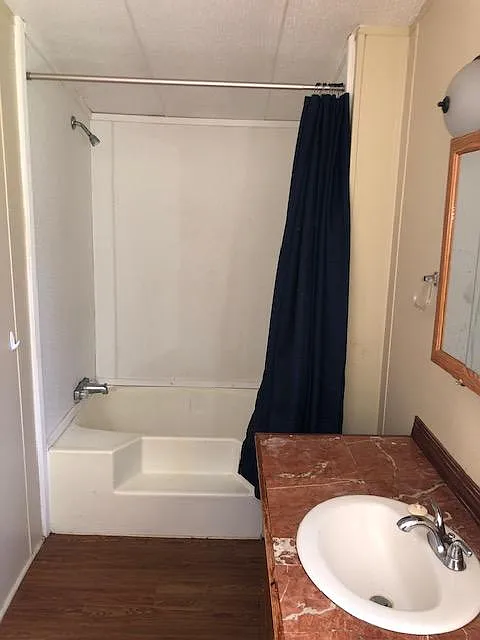 3 bed, 1080 sqft, $900 — Photo 4