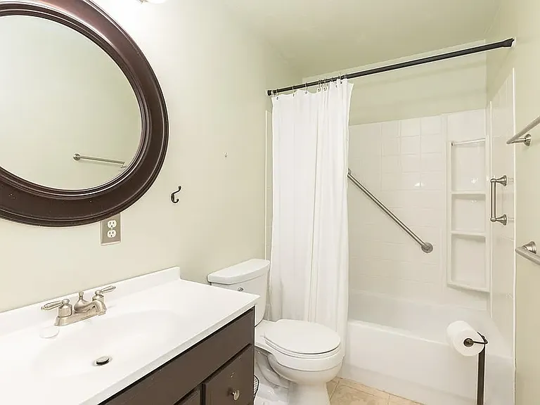 705 Holston Rd — Photo 4