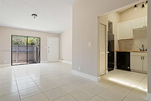 3633 NW 99th Ter #7B Photo 1 3633 NW 99th Ter #7B Photo 1
