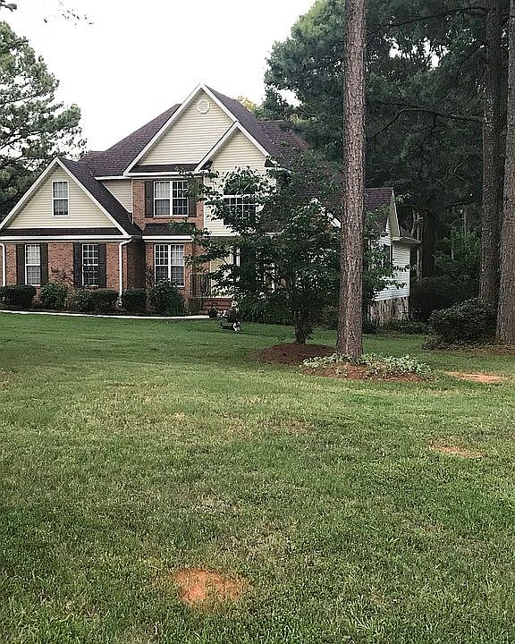 2nd image of 174 Bateman Ln