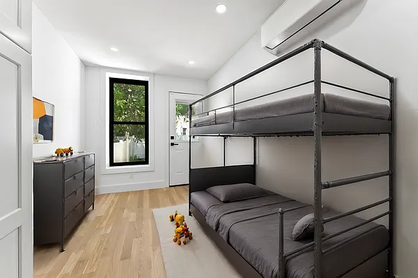 Rented by NOVO Living LLC | media 20