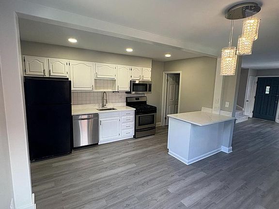 5th image of 3240 Northway Dr