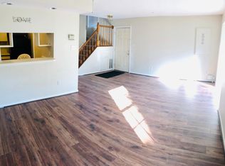 6040 Havener House Way, Centreville, VA 20120