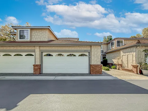 29717 Strawberry Hill Dr, Agoura Hills, CA 91301