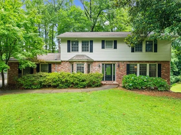 5667 Colton Dr, Sandy Springs, GA 30342