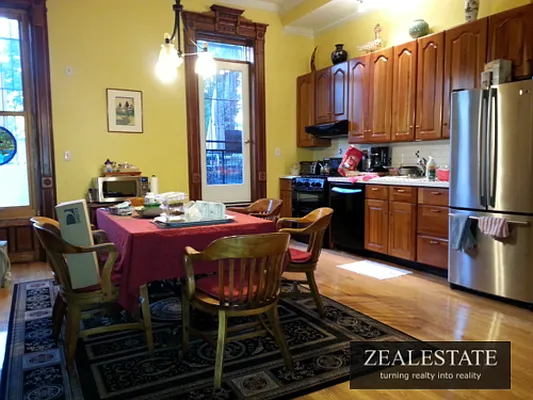 Rented by ZealEstate Group Inc | media 66