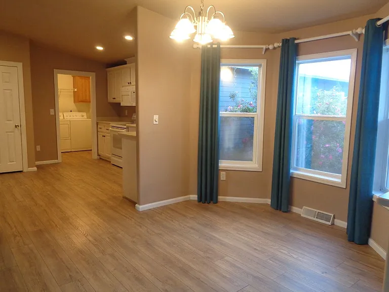 4511 Gray Fox Hts — Photo 8