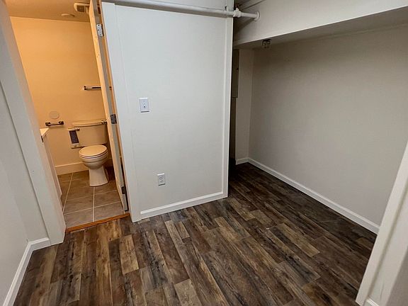 3rd image of 509 Wyckoff Rd #2