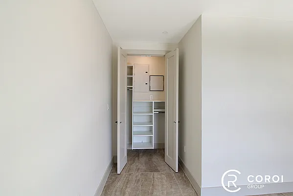 Rented by Coroi Corp | media 27